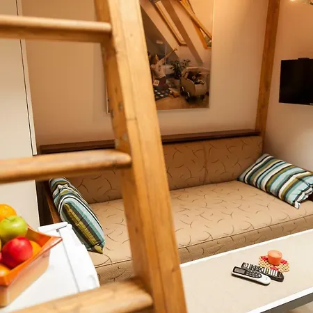 Vitosha Blvd - Attic