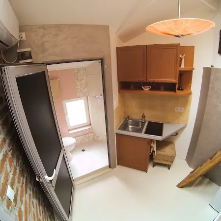 Vitosha Blvd - Attic