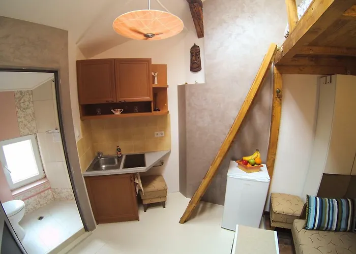 Vitosha Blvd - Attic Apartment